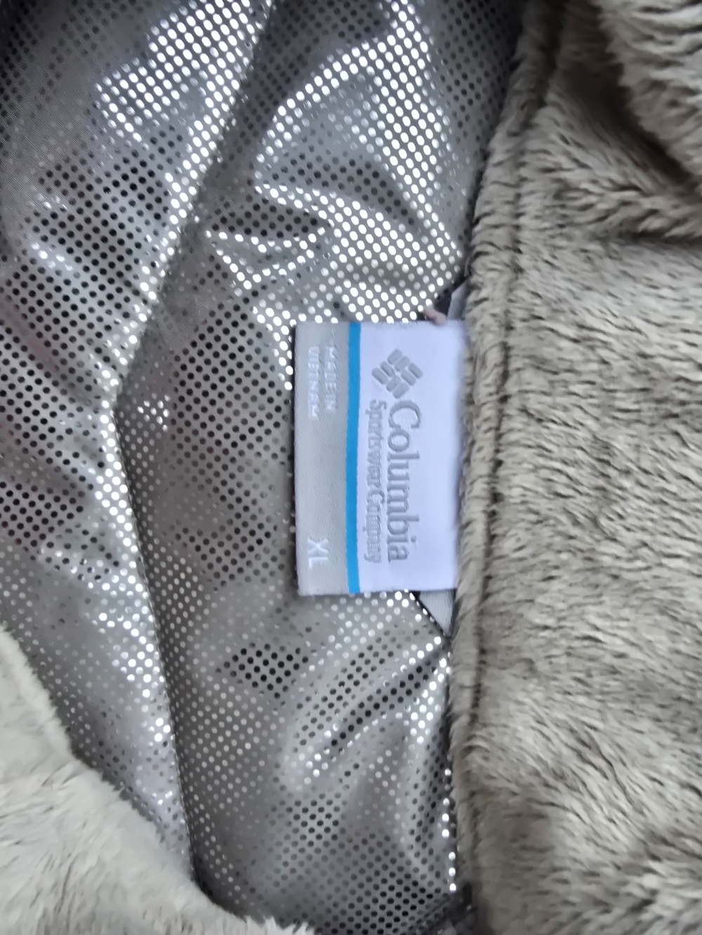 Columbia Light Pink Quilted Packable Vest - Picture 3 of 3
